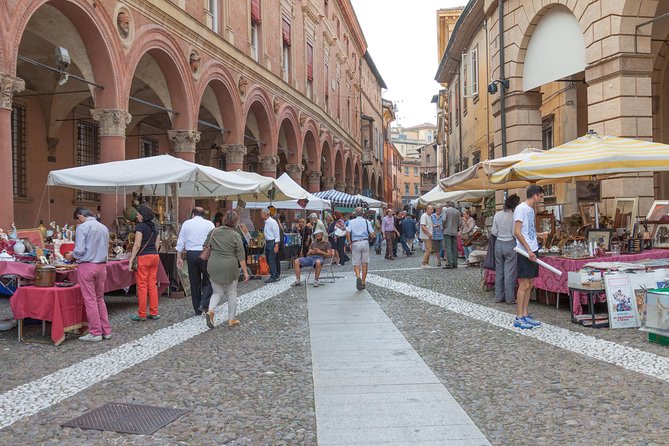 Private Local Tour Guide Bologna: Kickstart your Trip, 100% Personalized - Mercato delle Erbe or neighborhood exploration: flexible Bologna, not one-size-fits-all