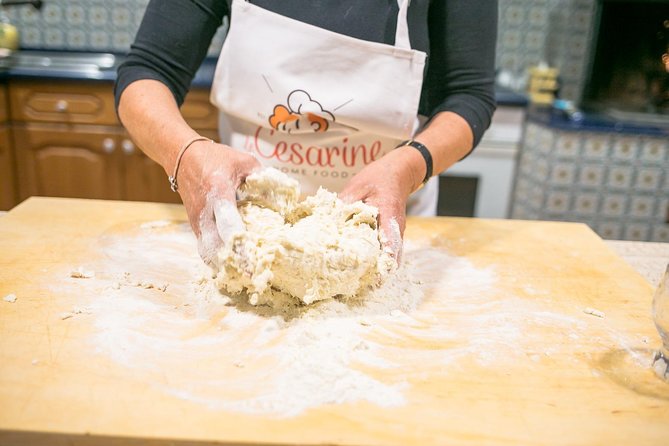 Private Pizza & Tiramisu Class at a local's home with tasting in Bologna - Key things I’d pay attention to