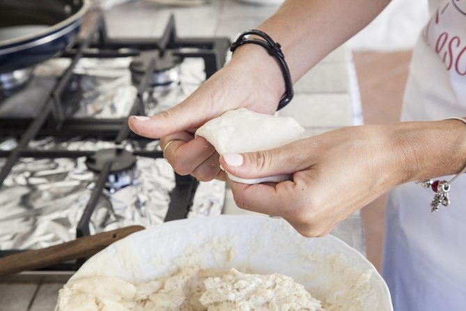Private Pizza & Tiramisu Class at a local's home with tasting in Bologna - Price and Value: Is $168.72 Worth It?