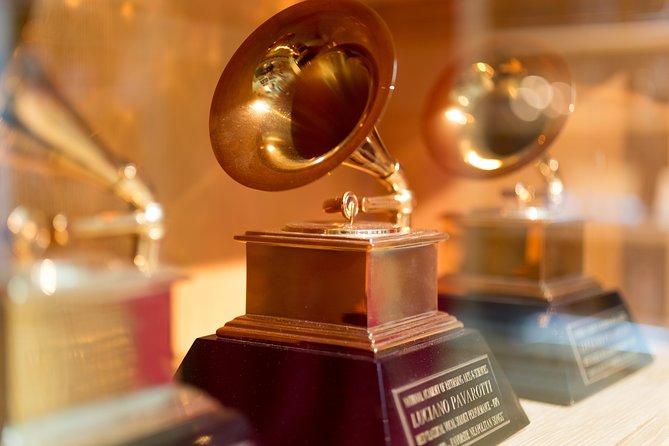 Skip the Line: Pavarotti Museum - Official Ticket + Audioguide - Getting there from Modena: plan your transport