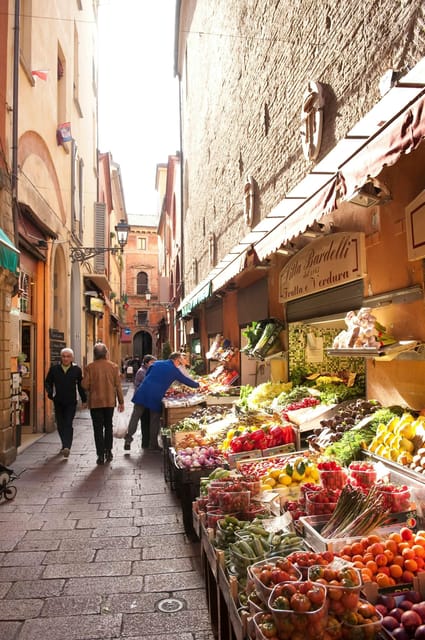 Taste Bologna's Culinary Treasure with a local - The tasting lineup: pasta, meats and cheese, and the sweet finish