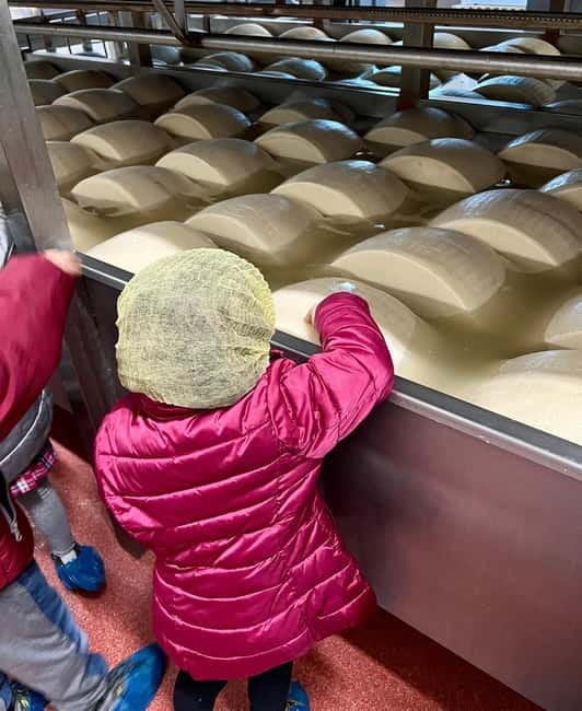 The Art of Parmigiano Reggiano & Aged Balsamic Vinegar - What to Do (and Not Do) During Your 4 Hours
