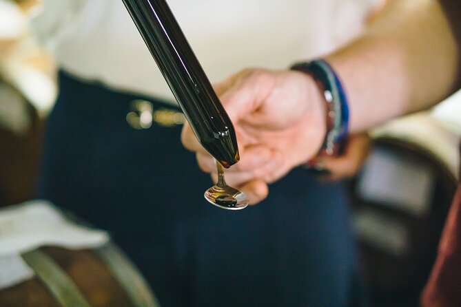 The art of Parmigiano Reggiano and real Balsamic vinegar - Caseificio Bio Reggiani: the cows-to-wheels system you can actually see