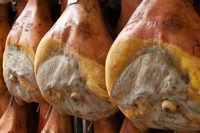 Tour at a Parma Ham Producer - Gift Shop Stop: A Convenient End to Your Prosciutto Lesson
