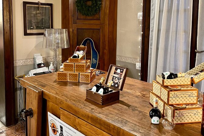 Visit and Tasting of Traditional Balsamic Vinegar of Modena - Should you book Acetaia Gambigliani Zoccoli?